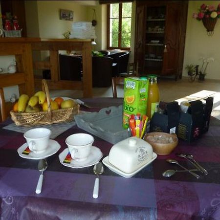 Chambres D'Hotes De La Junchere Saint-Hilaire-de-Court Bagian luar foto